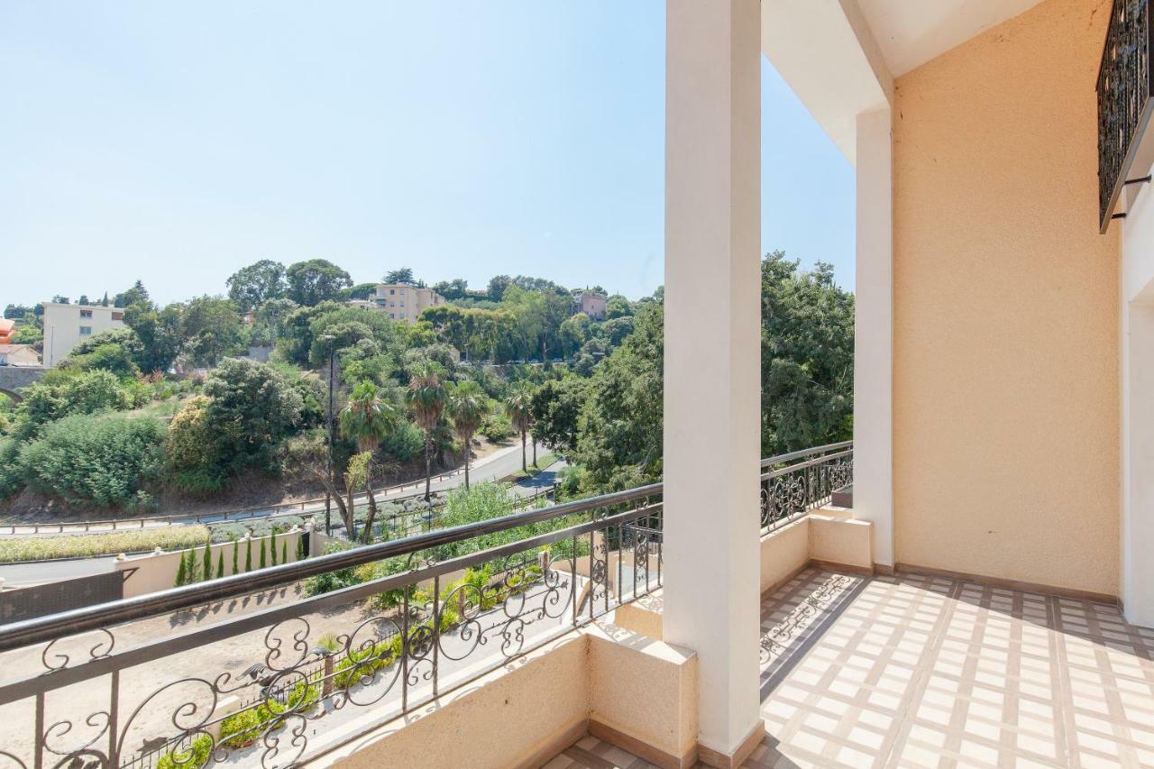 Residence D'Azur Riou Канни Екстер'єр фото